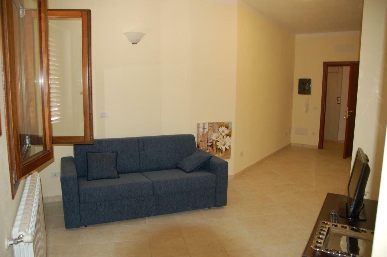 Beb 2000 Hotel Sassari Buitenkant foto