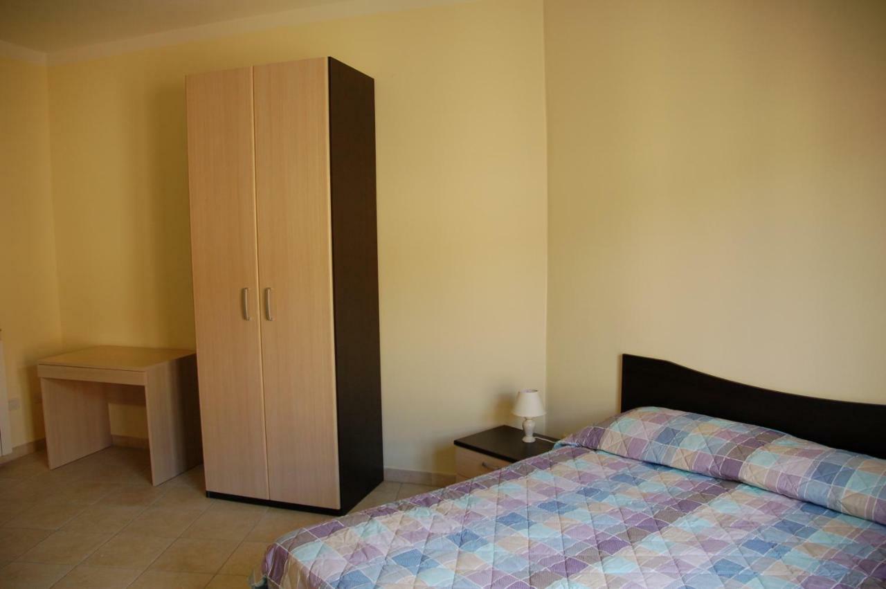 Beb 2000 Hotel Sassari Buitenkant foto